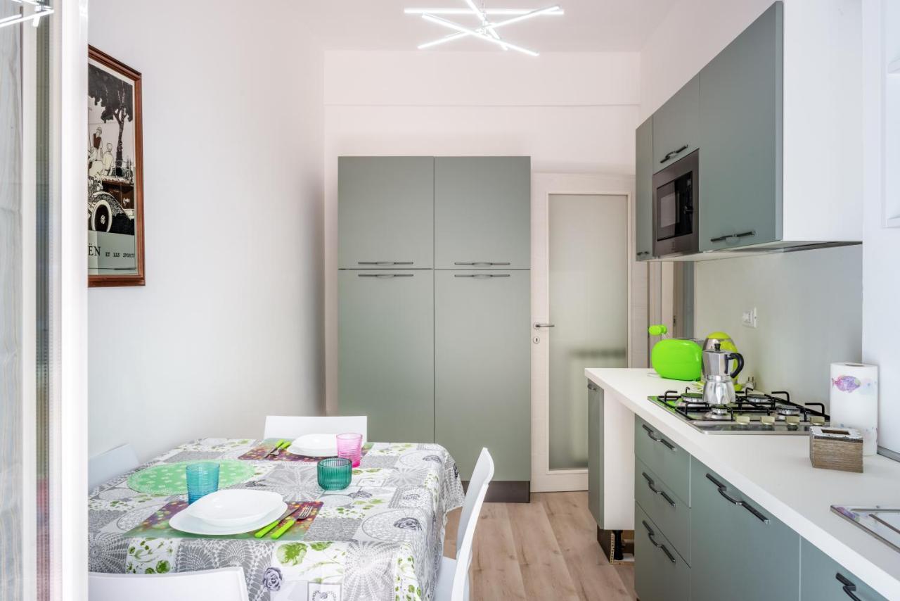 New Apt! 1Km From Central Station 'La Spezia' Exterior photo